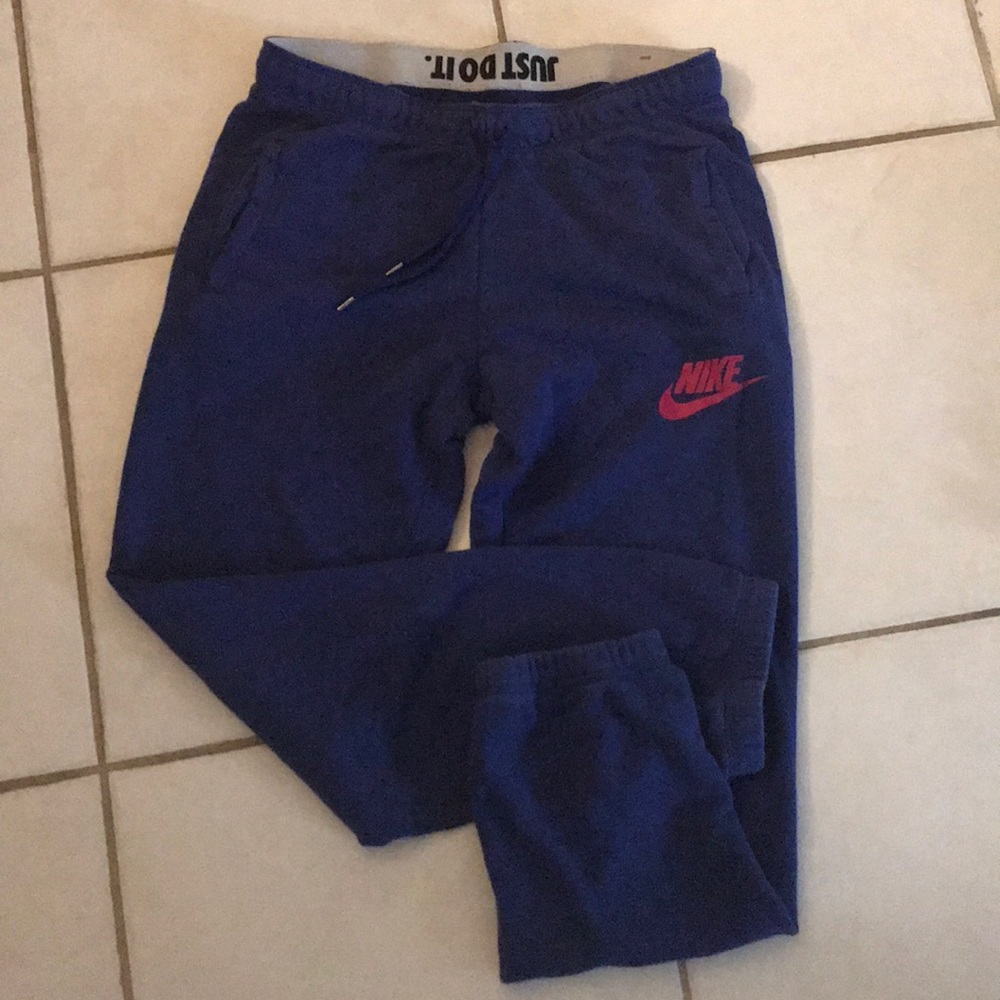 Nike rally joggers